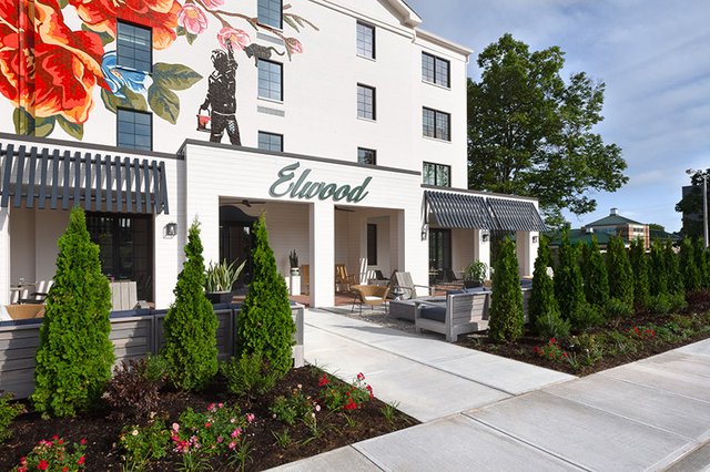 Elmwood Hotel_AlyssaRosenheck2021-27.jpg