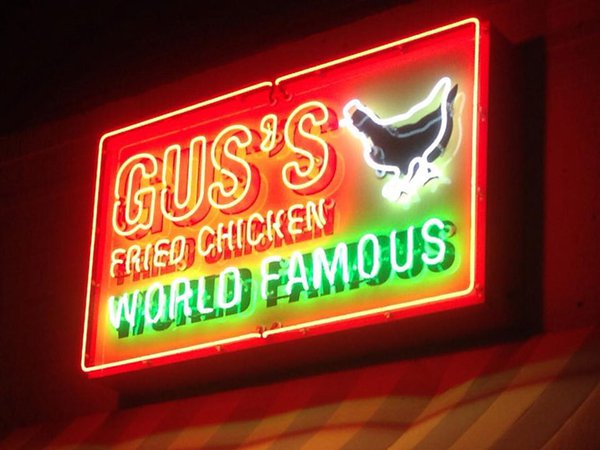 Gus-Fried-Chicken-Oxford-Sign.jpg